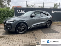 Audi Q5 - 2.0 TFSI e-hybrid quattro S edition | Luchtvering | Trekhaak | Panoramadak | Tech Plus | O