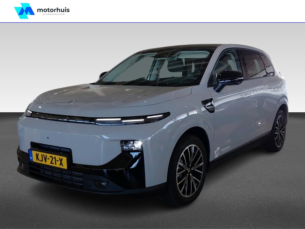 Leapmotor B10 - Design Hybrid EV 18.8 kWh Design Hybrid EV 18.8 kWh - AutoWereld.nl