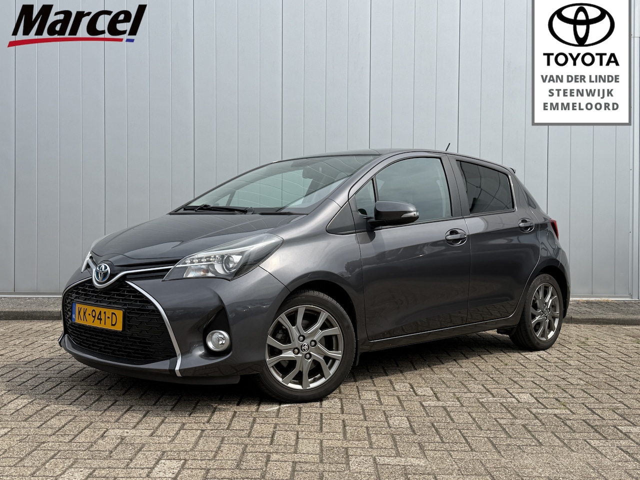Toyota Yaris - 1.5 Hybrid Dynamic Panno Dealer Onderhouden Navi Cruise Camera - AutoWereld.nl