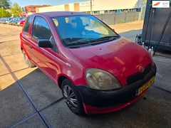 Toyota Yaris - 1.0-16V VVT-i Terra Airco APK 10-09-2026