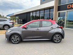 Toyota Yaris - 1.5 Hybrid Tokyo Spirit Carplay I Camera I Cruise