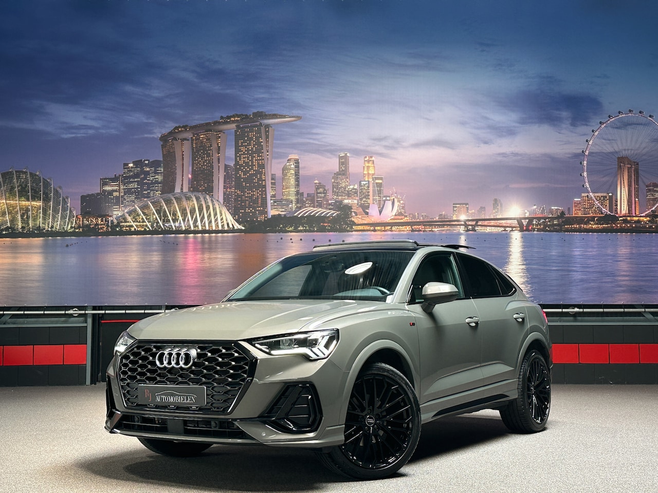Audi Q3 Sportback - 35 TFSI 3x S-Line Sfeerlicht|Keyless|camera|Panorama|Elektr.Klep - AutoWereld.nl