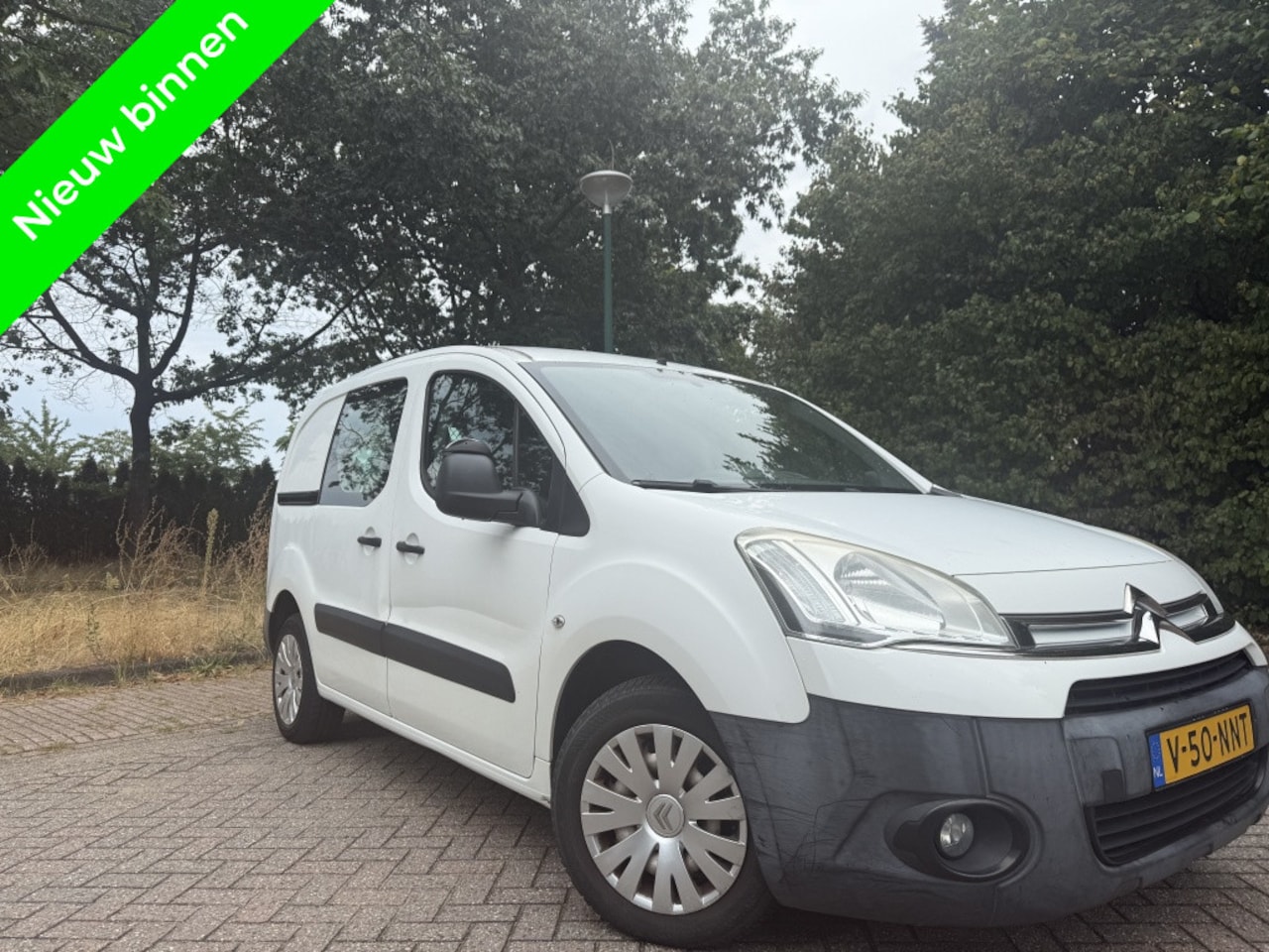 Citroën Berlingo - 1.6 HDI 700 Comf. Clima|Bluetooth - AutoWereld.nl
