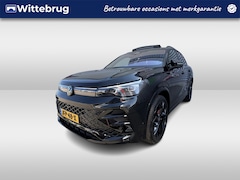 Volkswagen Tiguan - 1.5 eHybrid 272pk R-Line Edition Black Style DSG Automaat R-Line / Trekhaak / 20"LM velgen