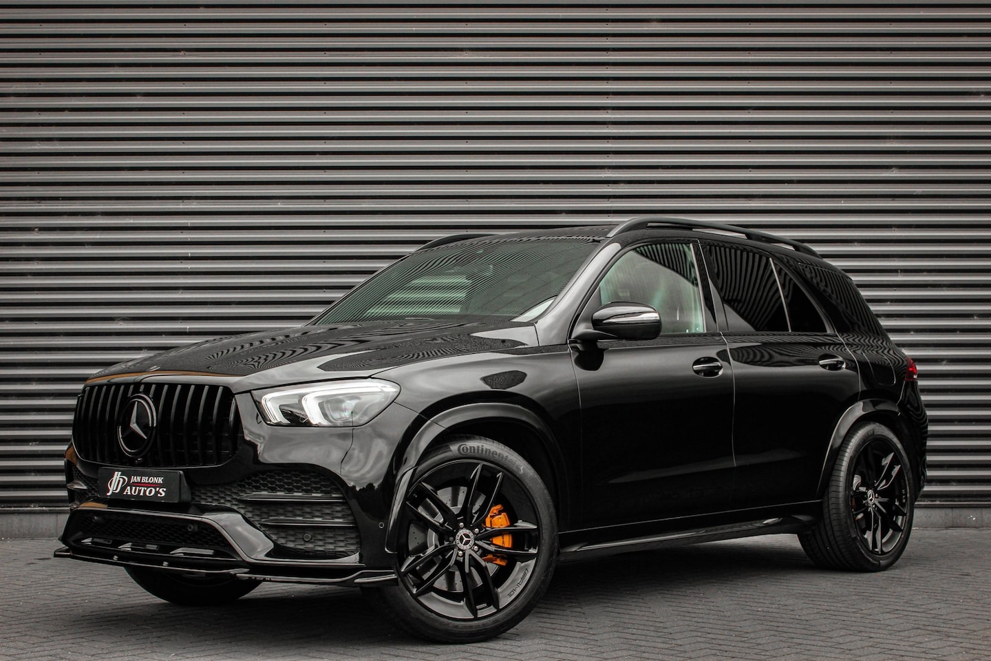 Mercedes-Benz GLE-Klasse - 350 e 4MATIC Premium Plus Night Edition Premium / BURMESTER / TREKHAAK / FULL DEALER AUTO - AutoWereld.nl
