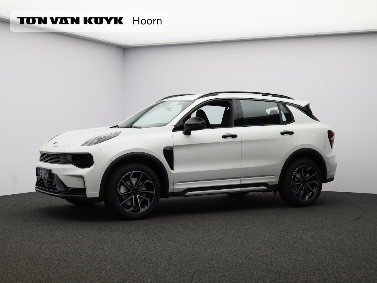 Lynk & Co 01 - 1.5 Core VOORRAADACTIE! € 43145.- VOOR € 36490,- - AutoWereld.nl