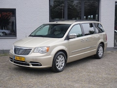 Chrysler Town & Country - Town & Country 3.6 V6 Stow and Go 7 personen