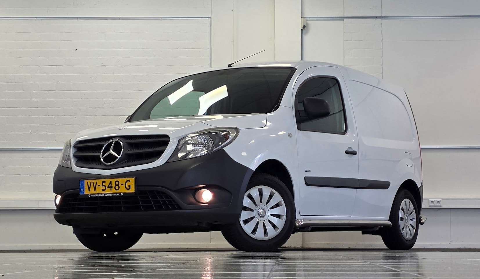 Mercedes-Benz Citan - 109 CDI BlueEFFICIENCY Airco Marge Garantie Side bar - AutoWereld.nl