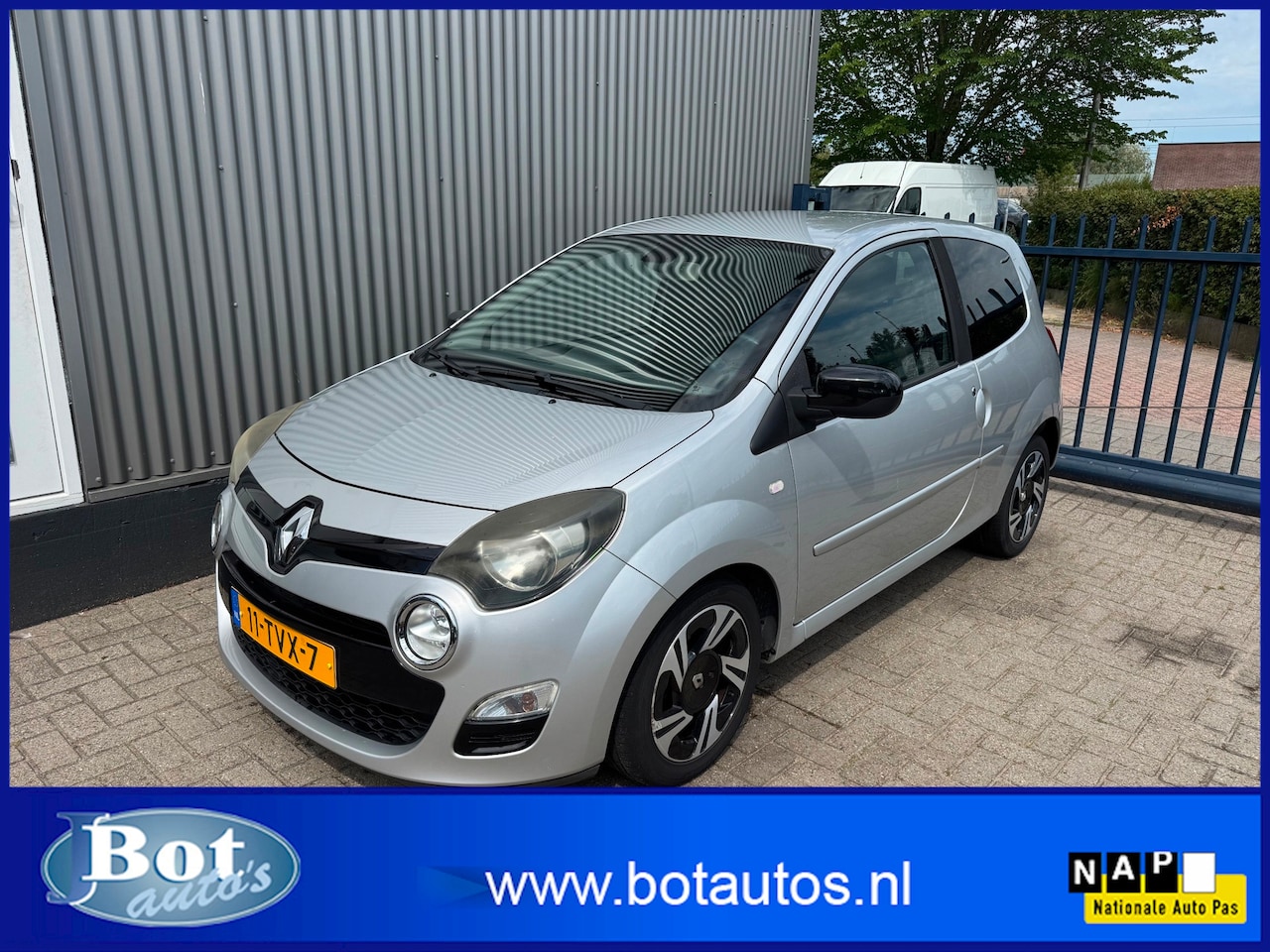 Renault Twingo - 1.2-16V Dynamique 1.2 16V Dynamique - AutoWereld.nl