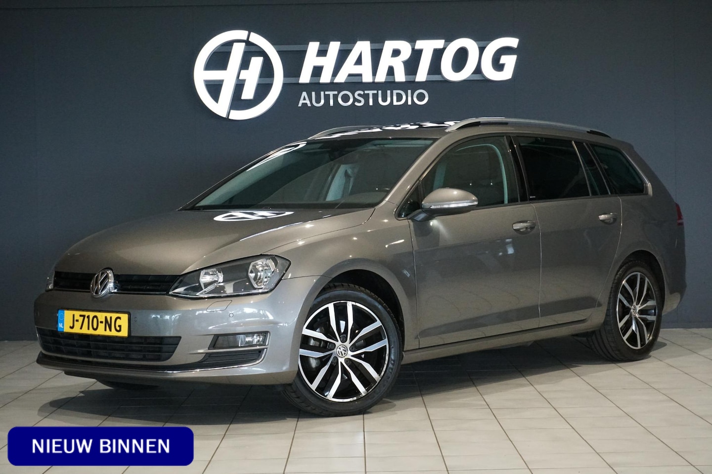Volkswagen Golf Variant - 1.4 TSI ALLSTAR BMT *96.888 KM!* + PANORAMA | WEGKL. TREKHAAK | STOELVERW. | NAVIGATIE - AutoWereld.nl
