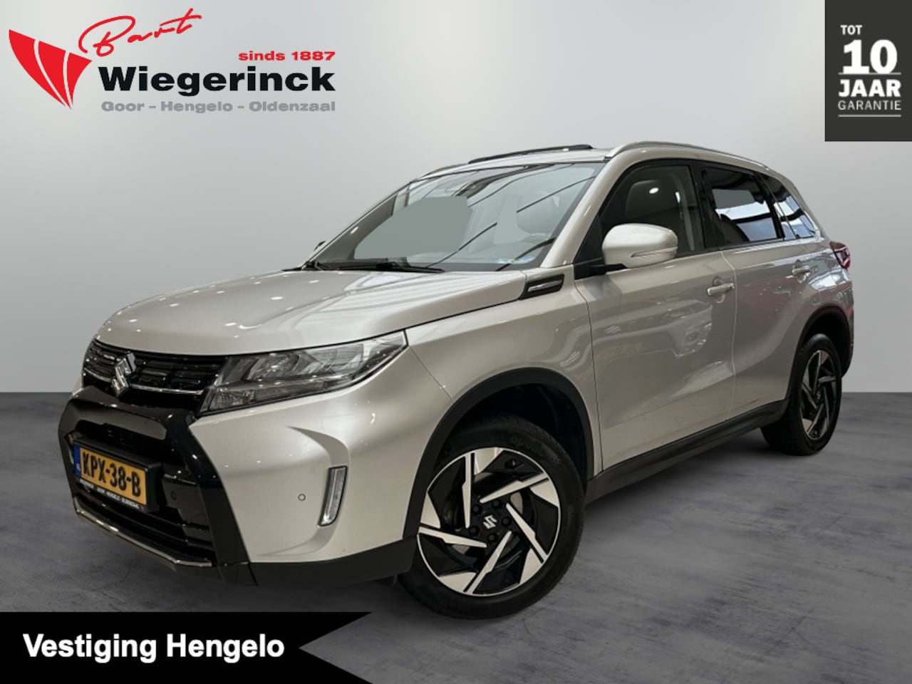 Suzuki Vitara - 1.4 Style Hybrid [ PANO I CARPLAY I ADAPTIEVE CRUISE ] - AutoWereld.nl