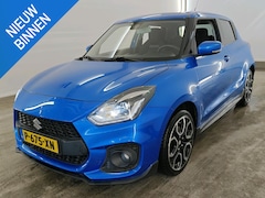 Suzuki Swift - 1.4 SPORT SMART HYBRID I APPLE CARPLAY I P-CAMERA I NAVIGATIE I STOELVERWARMING