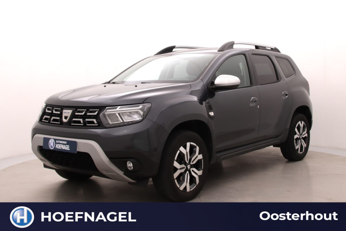 Dacia Duster - 1.3 TCe Prestige | Automaat | Cruise control | Stoelverwarming | CarPlay | Camera | Parkee - AutoWereld.nl