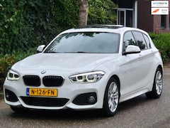 BMW 1-serie - M Sport Apple CarPlay Alcantara Schuifdak LED 118i M Sport