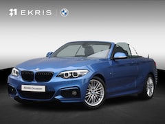 BMW 2-serie Cabrio - 220i | Executive | M Sportpakket | Stoelverwarming | Sportstoelen | LED Koplampen | Parkee