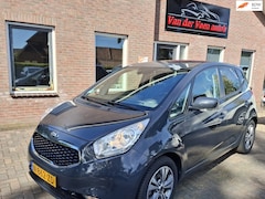 Kia Venga - 1.6 CVVT Edition. Luxe uitvoering, o.a. stoelverw, camera, leder, navigatie, cruise, bluet