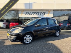 Renault Clio Estate - 1.6-16V Corporate Sport