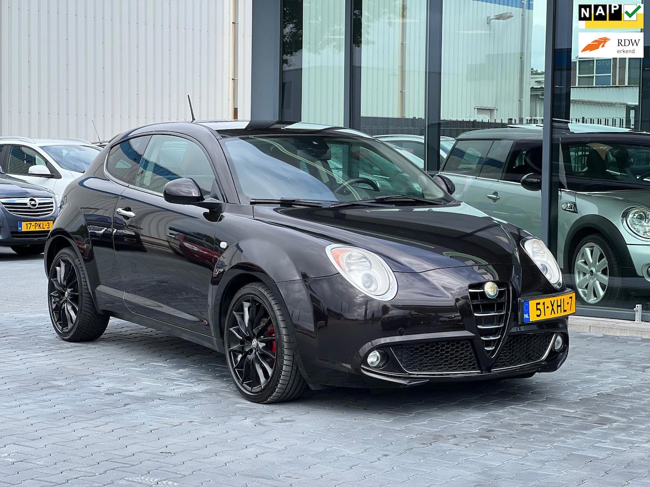 Alfa Romeo MiTo - 0.9 TWINAIR DISTINCTIVE NAVI LEDER - AutoWereld.nl