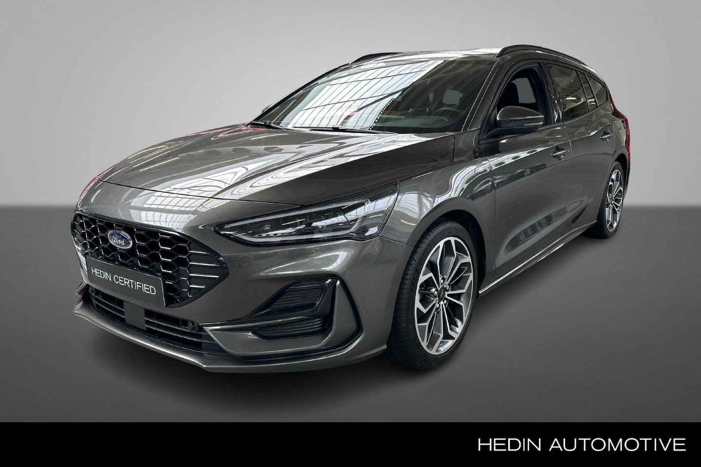 Ford Focus Wagon - 1.0 EcoBoost Hybrid ST Line X 155PK Automaat | Driver Assistance Pack | Winterpack | 18 in - AutoWereld.nl