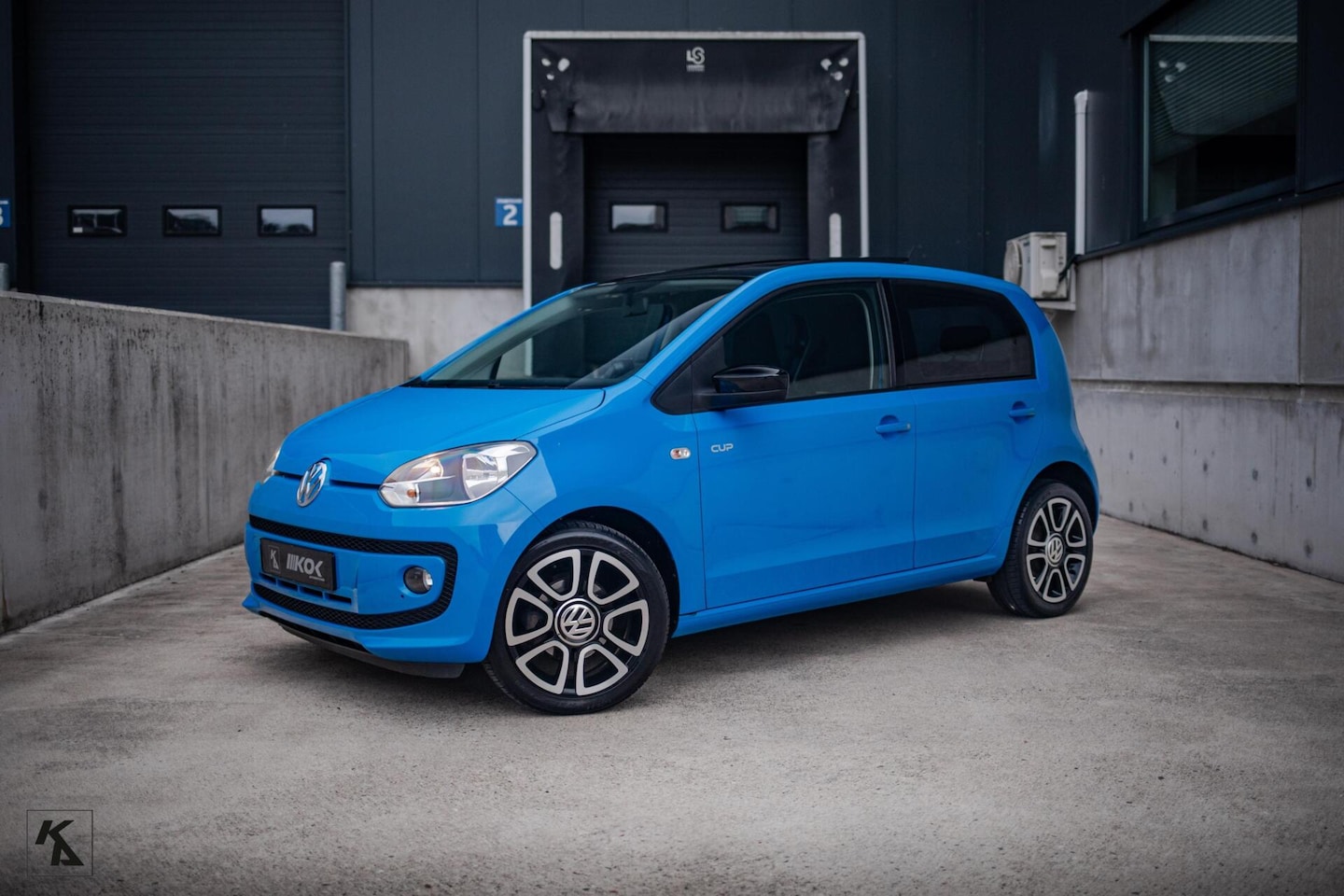 Volkswagen Up! - 1.0 2014 | CUP Up! | Pano | 75PK - AutoWereld.nl
