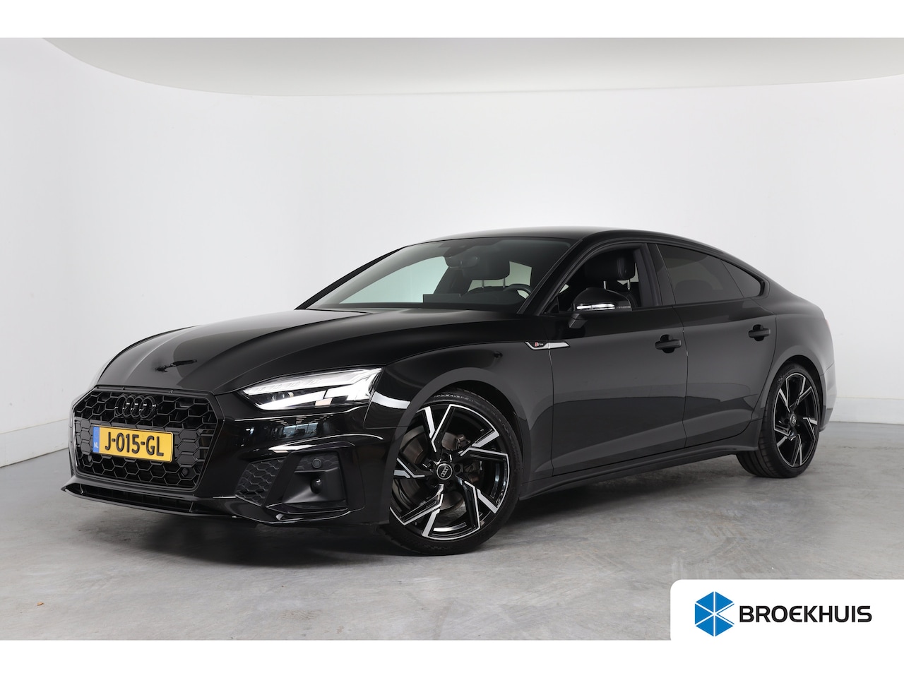 Audi A5 Sportback - 40 TFSI Launch edition Sport | S-Line | LED | Trekhaak | Sportstoelen | Camera | Clima | S - AutoWereld.nl