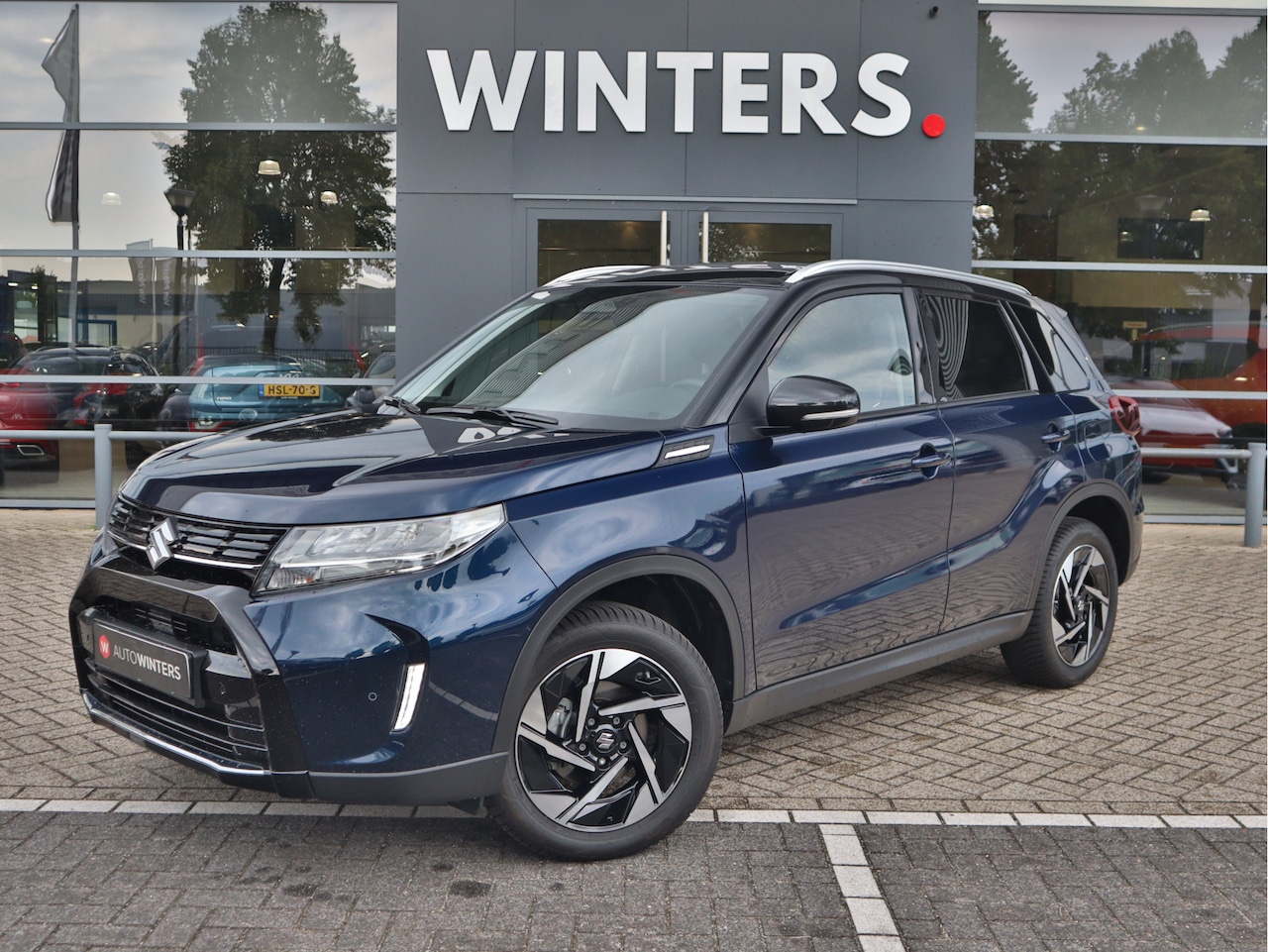 Suzuki Vitara - 1.5 Hybrid Style Automaat Navigatie | Panoramadak | Stoelverwarming | LED - AutoWereld.nl