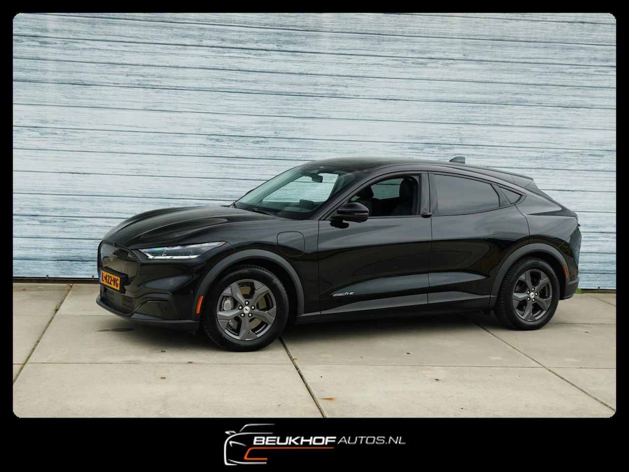 Ford Mustang Mach-E - RWD 75 kWh Leer Carplay B&O Camera - AutoWereld.nl