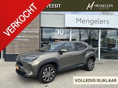 Toyota Yaris Cross - 1.5 Hybrid 115 First Edition | Stoelverwarming | Parkeersensoren | Dodehoek detectie | App