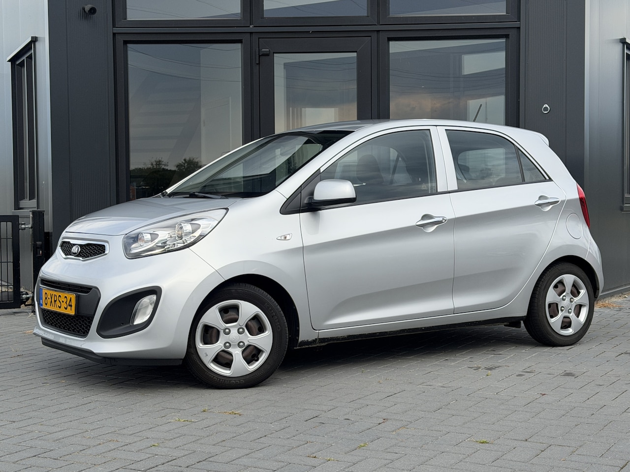 Kia Picanto - 1.2 CVVT BusinessLine Airco | Bluetooth | Super netjes | 1ste eig - AutoWereld.nl