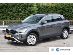 Volkswagen T-Roc - 1.0 110PK TSI Life | ACC | PDC V+A | Apple Carplay & Android Auto | Eerste eigenaar