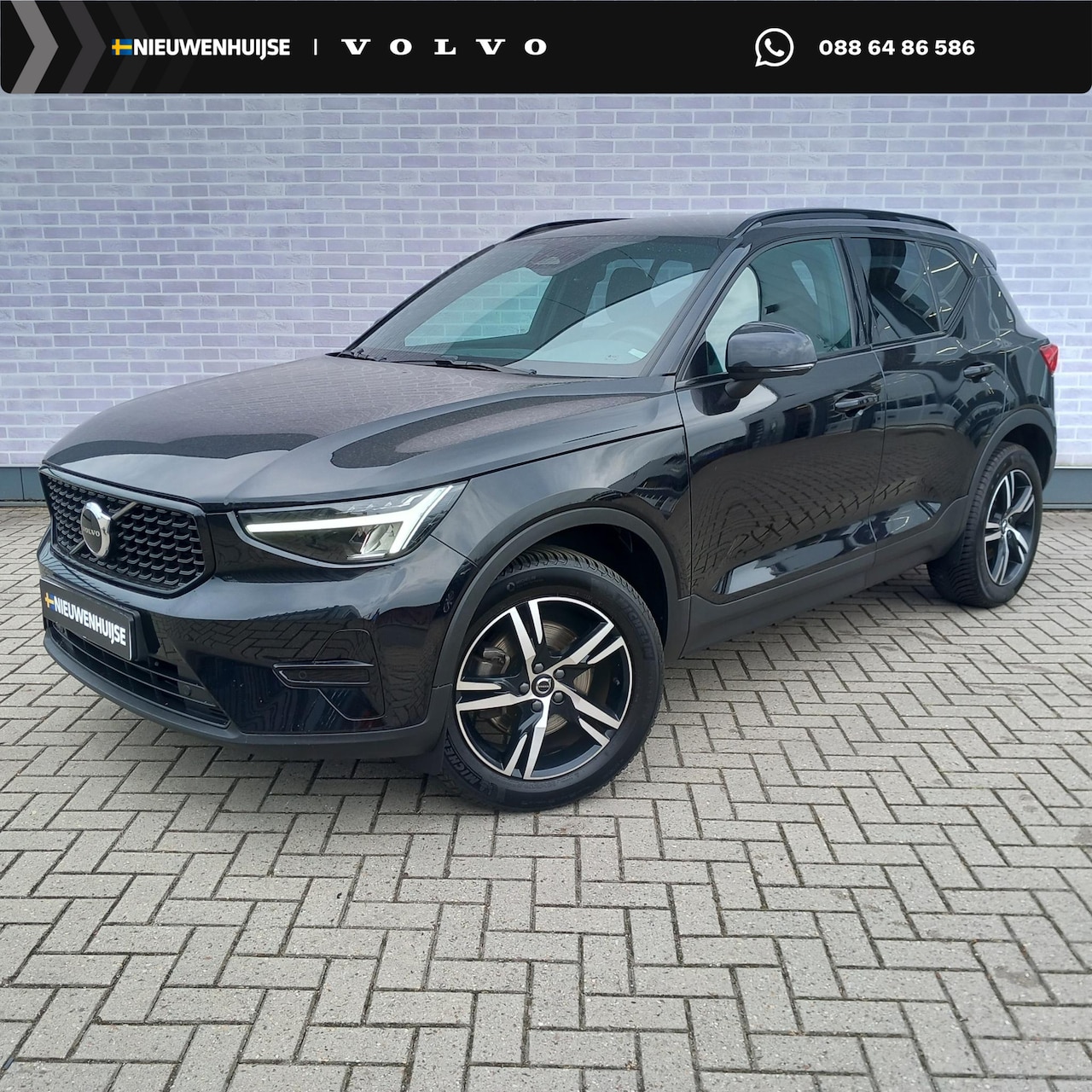 Volvo XC40 - 2.0 B3 Plus Dark | Adaptieve Cruise Control | Parkeercamera | Harman Kardon Audio | Stoel- - AutoWereld.nl