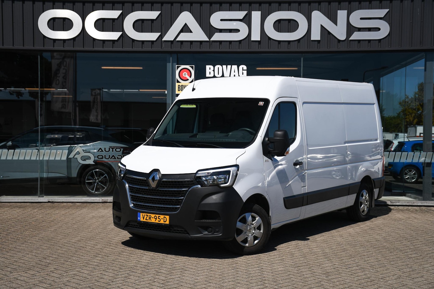 Renault Master - T35 2.3 dCi 135 L2H2 Comfort ZIJSCHUIFDEUR RECHTS - AutoWereld.nl