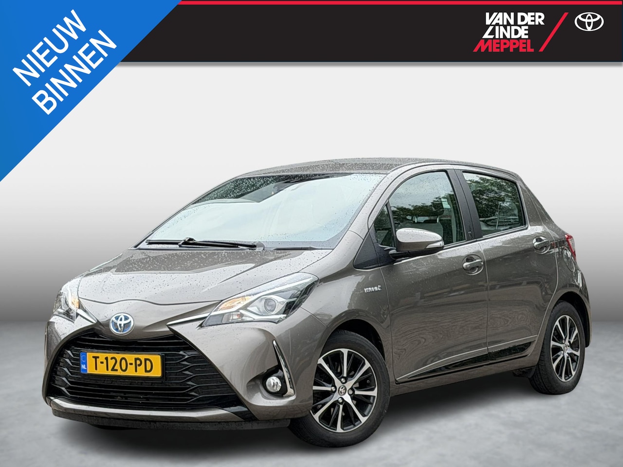 Toyota Yaris - 1.5 Hybrid Design Trekhaak Stoelverwarming - AutoWereld.nl