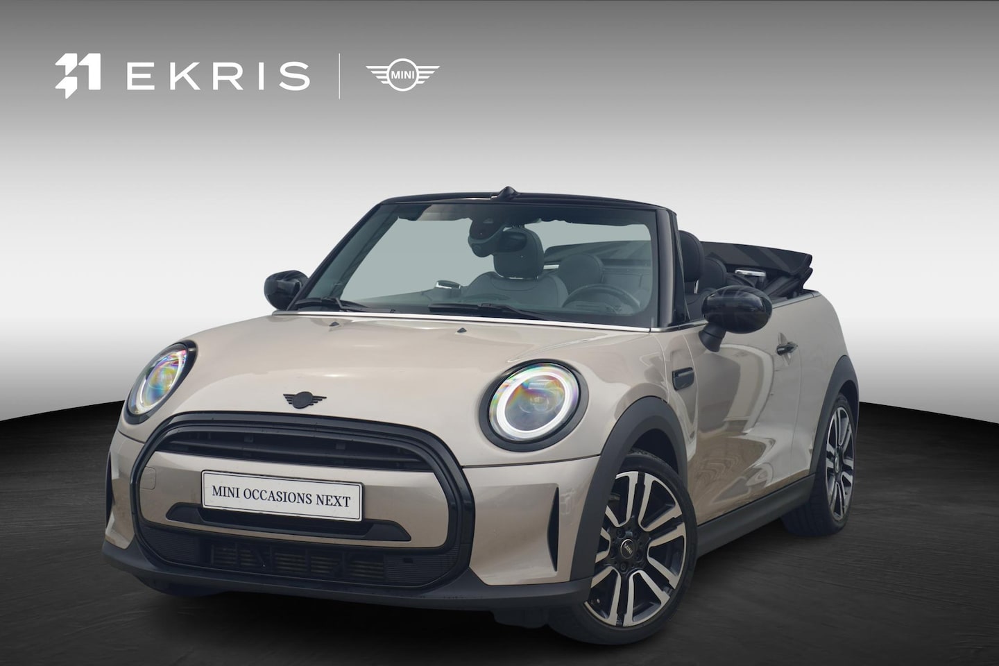 MINI Cabrio - ONE Classic Uitvoering | Harman Kardon | Driving Assistant | Comfort Acces | Stoel & Stuur - AutoWereld.nl