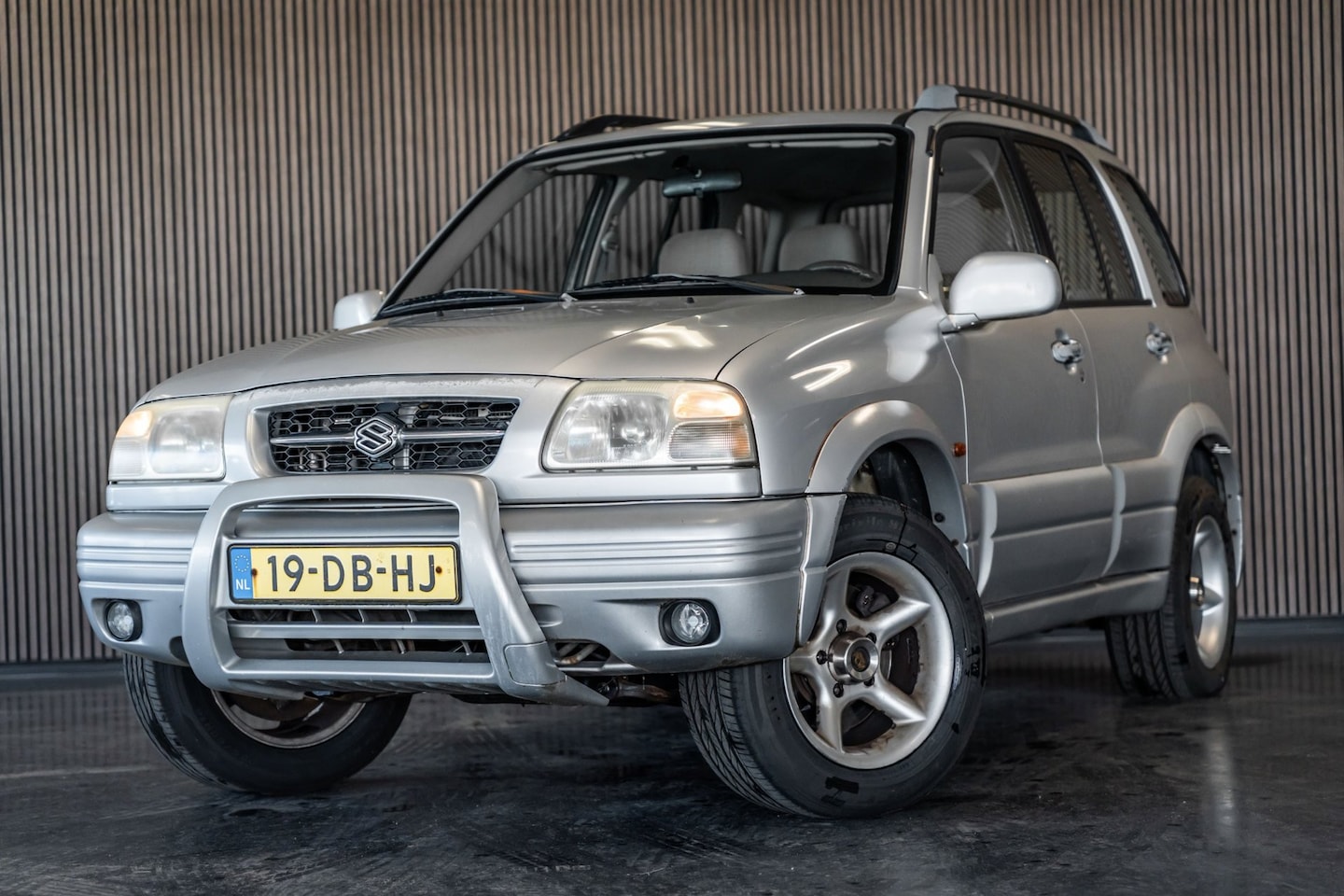 Suzuki Grand Vitara - 2.5 V6 | Eerste eigenaar - AutoWereld.nl