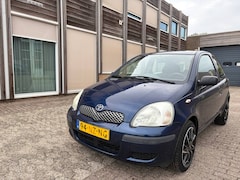 Toyota Yaris - 1.3 VVT-i Idols zo meenemen