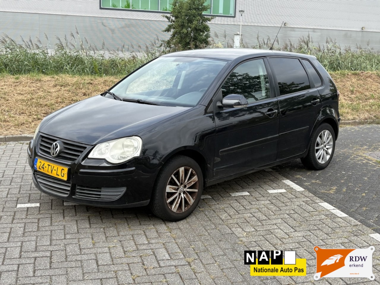 Volkswagen Polo - 1.4-16V Optive 1.4-16V Optive - AutoWereld.nl
