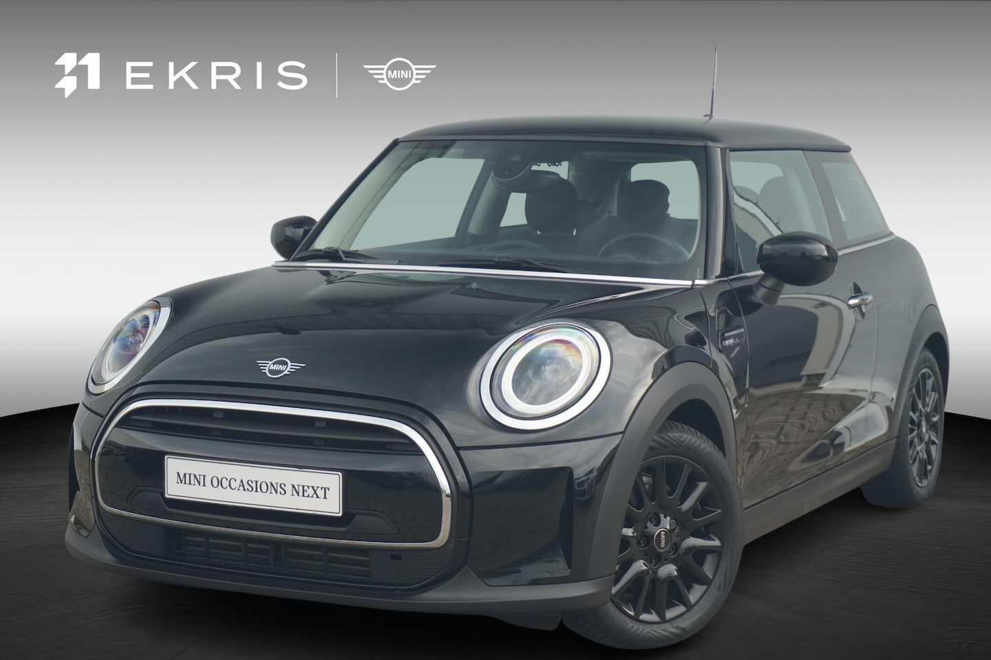 MINI 3-Deurs - Cooper Camden Edition | Comfort Access | Driving Assistant | Verwarmde Voorstoelen | Parke - AutoWereld.nl