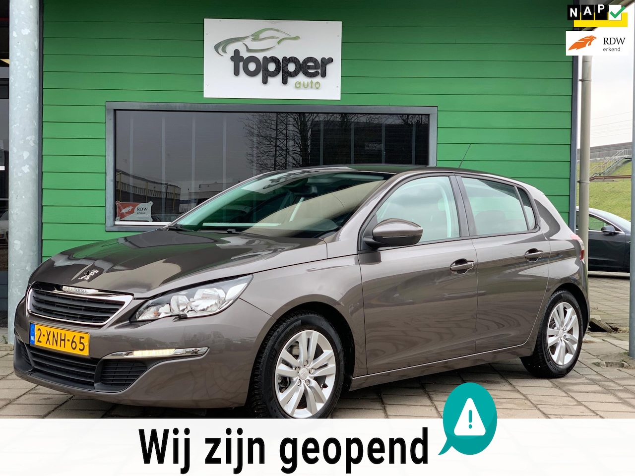 Peugeot 308 - 1.2 VTi Active|2e Eigenaar|Navigatie|CruiseControl|ClimateControl|Trekhaak - AutoWereld.nl