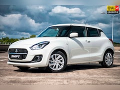 Suzuki Swift - 1.2 Stijl Smart Hybrid | Airco| Adaptive Cruise Control | Achteruitrijcamera | Stoelverwar