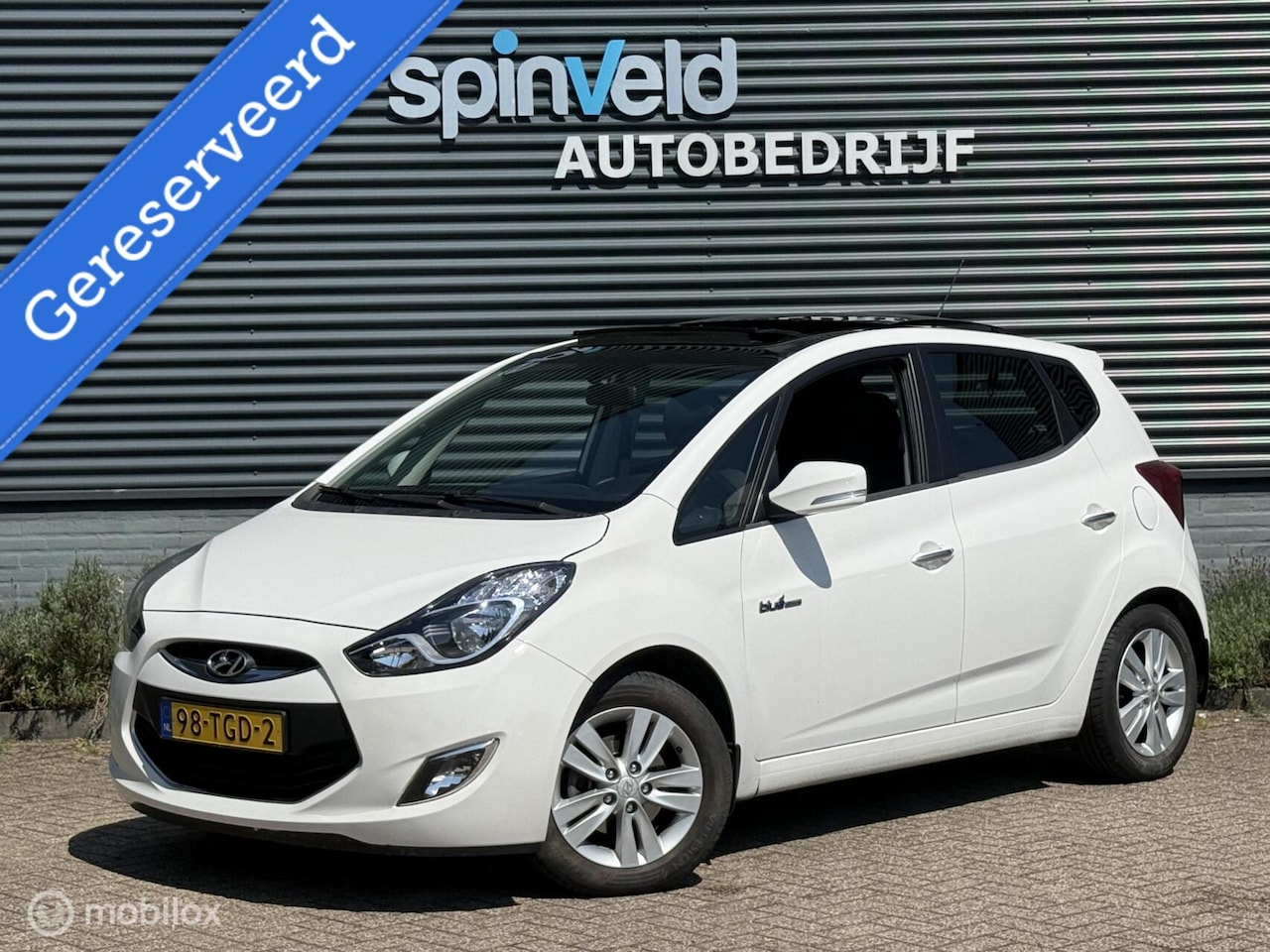 Hyundai ix20 - 1.4i i-Vision - Panorama - Trekhaak - Navi - - AutoWereld.nl