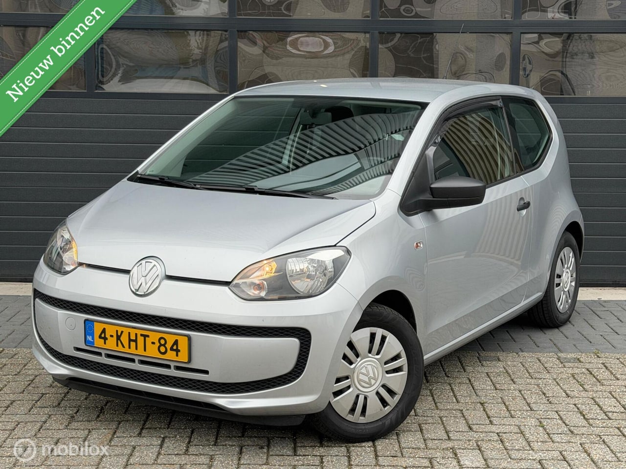Volkswagen Up! - 1.0 take up! BlueMotion | NAP | LAGE KM | - AutoWereld.nl