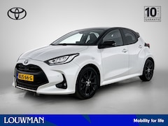 Toyota Yaris - 1.5 Hybrid Executive + | BTW voertuig | Dealer onderhouden | Panoramadak | Head-Up Display