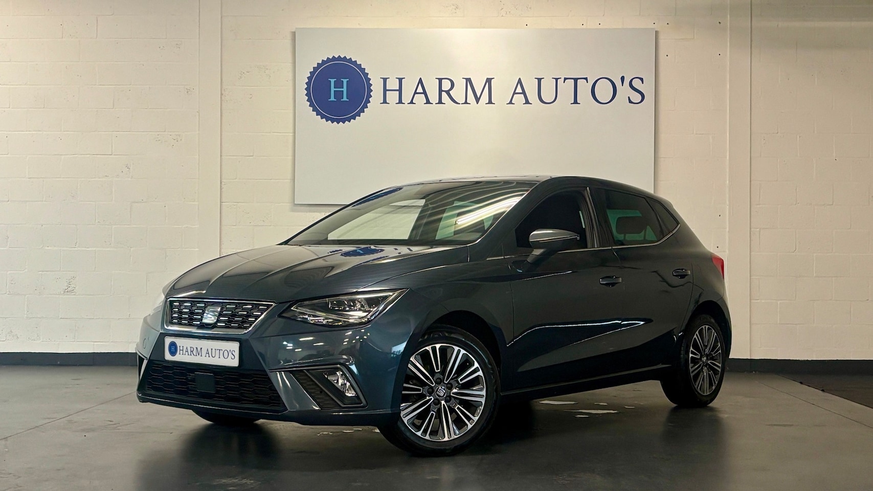 SEAT Ibiza - 1.0 TSI Excellence ClimateControl / PDC / Navi / LED / Cruise / Keyless - AutoWereld.nl