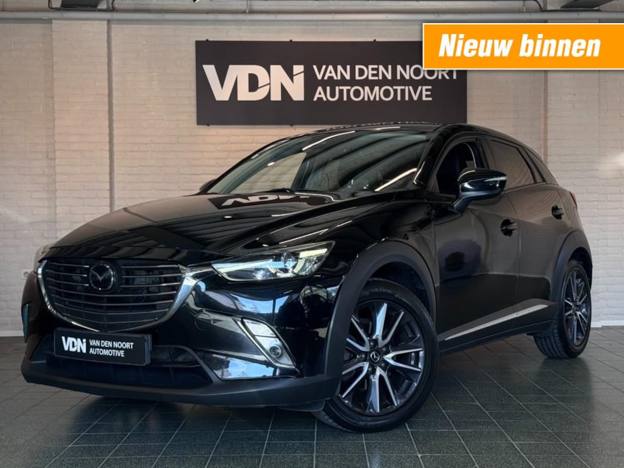 Mazda CX-3 - 2.0 SkyActiv-G 120 GT-Luxury Bose Trekhaak HUD Leder 18'' - AutoWereld.nl