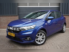 Dacia Sandero - 1.0 TCe 90PK Essential Navigatie / Carplay / Android auto / Trekhaak / Camera