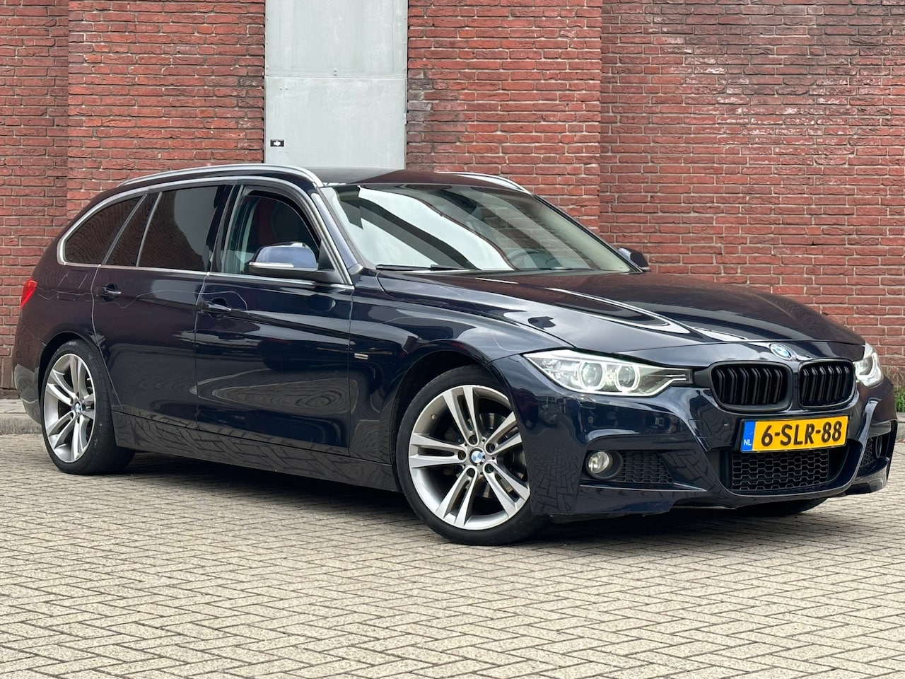 BMW 3-serie Touring - 320d EfficientDynamics Edition High Executive|CLIMA|LEDER|CRUISE|NAVI - AutoWereld.nl