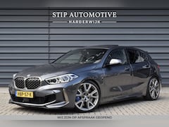 BMW 1-serie - M135i xDrive 306pk | Pano | Harman/Kardon | Head-Up | 19'' Wielen | Stuur + Stoelverwarmin