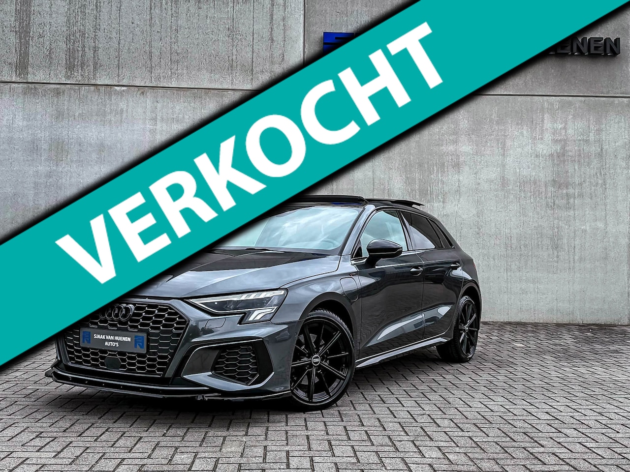 Audi A3 Sportback - 40TFSI e 204pk S-Tronic Competition S Edition S-Line Pano|Kuipstoelen+Massage&Memory|Qi|Ma - AutoWereld.nl