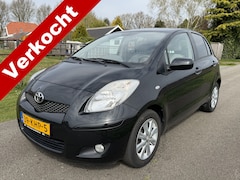 Toyota Yaris - 1.3 VVTi Executive ECC/NAVI/KEYLESS/AUTOMAAT/APK 04-2027